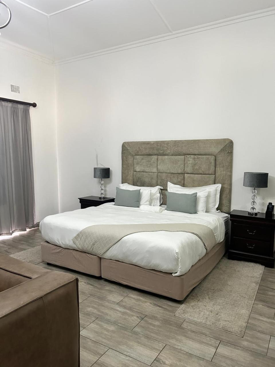 Calla Lily Guesthouse Mbombela Zewnętrze zdjęcie